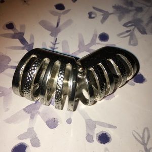 Full finger ring